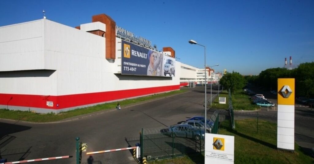 Renault resumes production at Moscow plant