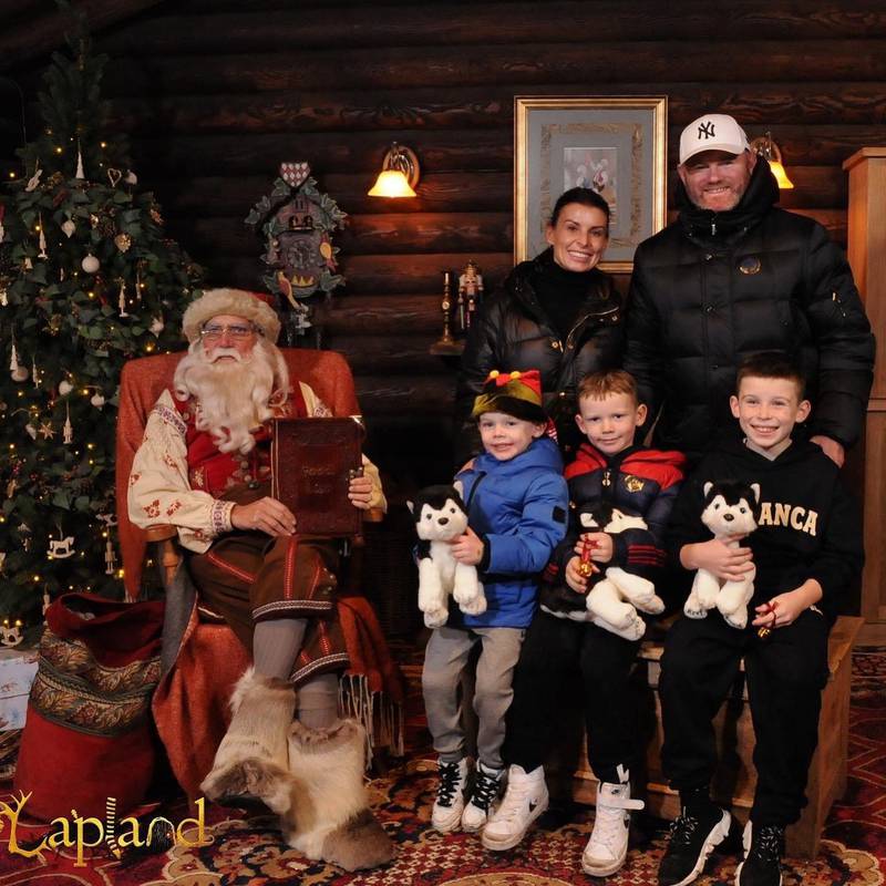 Wayne Rooney and family enjoying Christmas