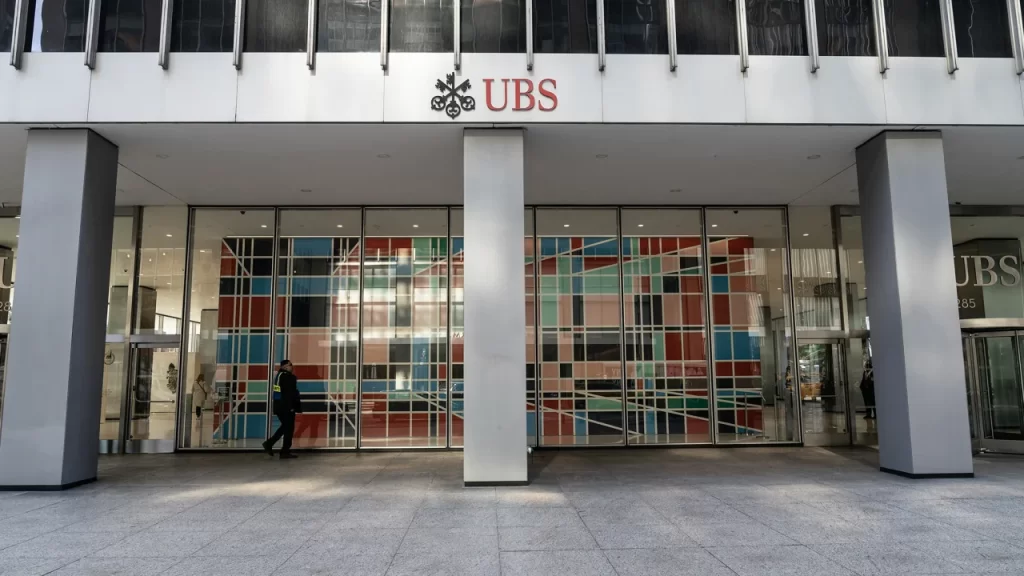 UBS shares rattled by report of US probe into Russia sanctions evasion