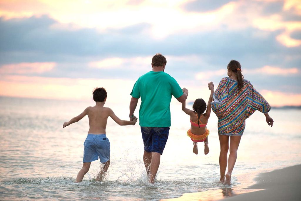 How to Plan Economical Family Summer Vacation