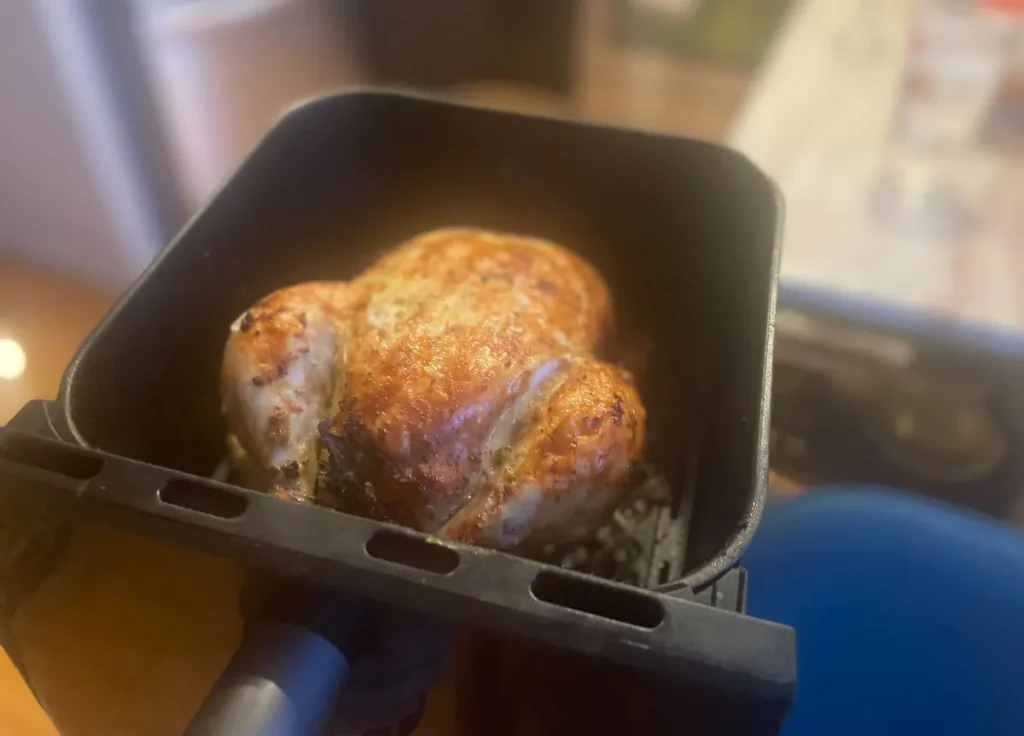  use an air fryer to cook a whole chicken