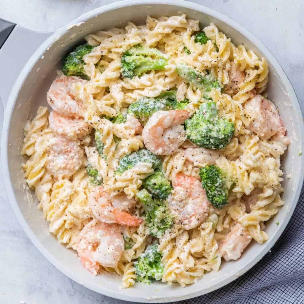 Delicious Shrimp Broccoli Alfredo