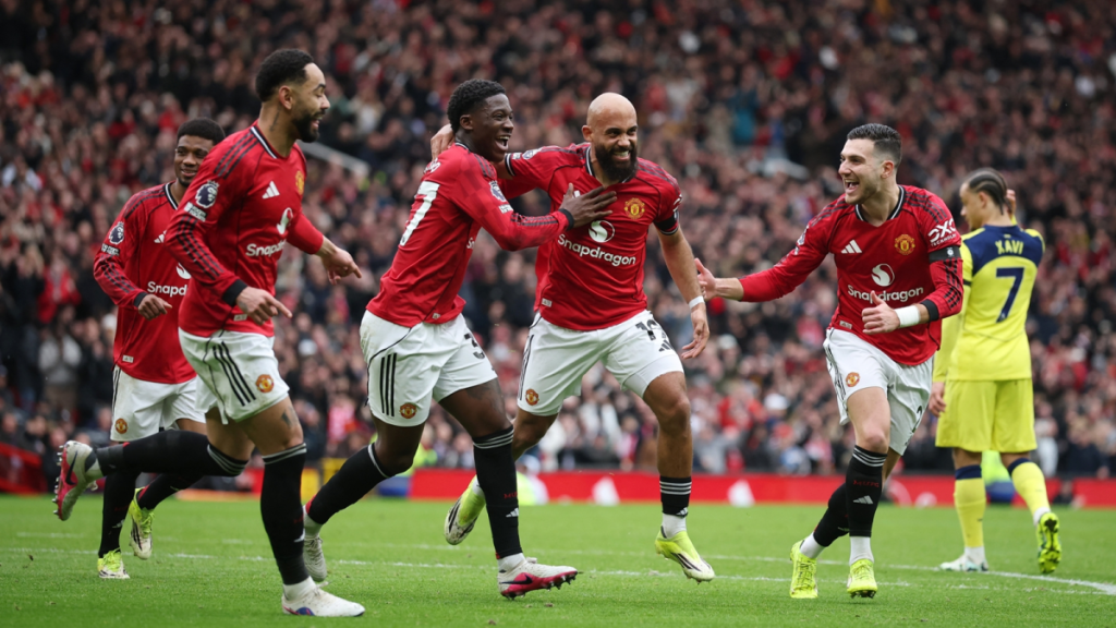Manchester United Transfer News: Carlos Baleba Prioritized as Red Devils Delay Final Midfield Signing Manchester United